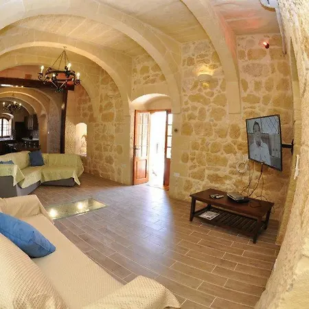 Dom wakacyjny 6 Bedroom With Large Private Pool