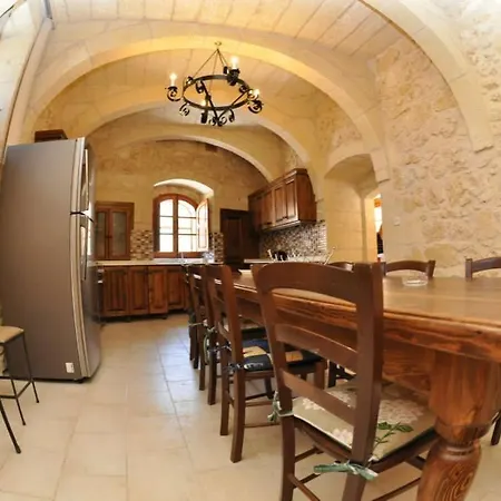 Holiday home 6 Bedroom With Large Private Pool