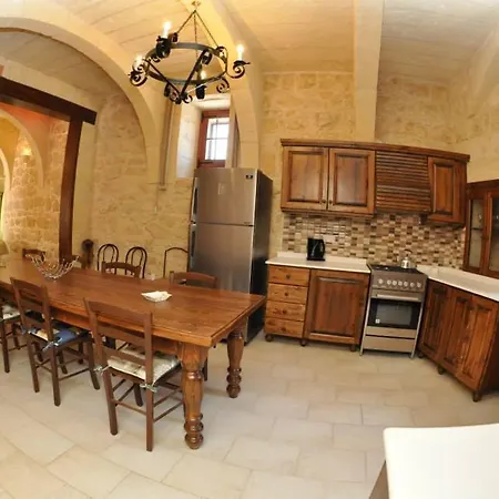 Holiday home 6 Bedroom With Large Private Pool Zebbug (Gozo)