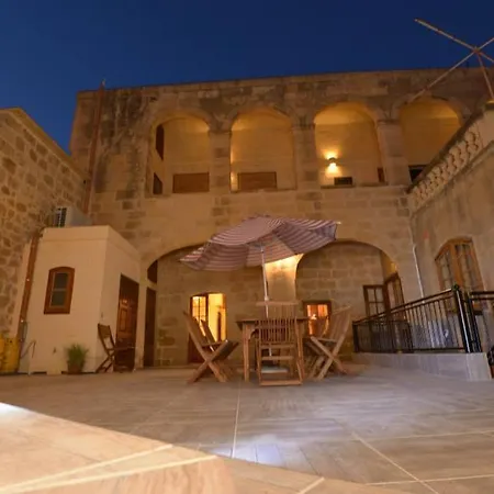 6 Bedroom With Large Private Pool