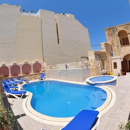 Holiday home 6 Bedroom With Large Private Pool